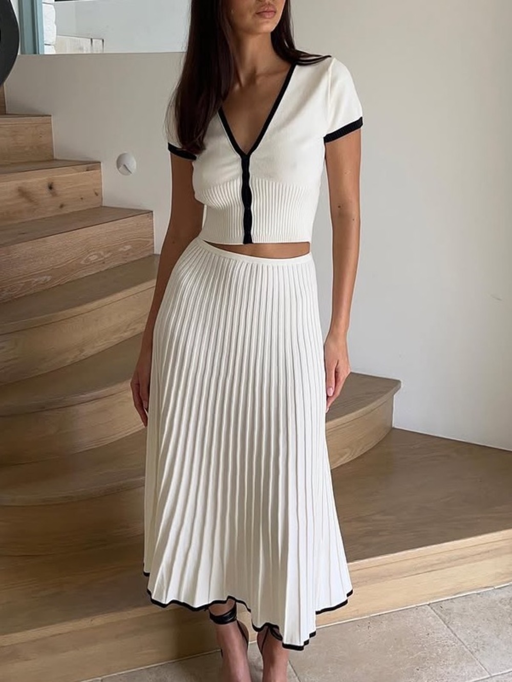 Meshki Jolene Skirt Set